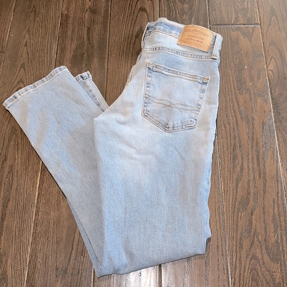 Levi’s men’s Signature Blue Straight Jeans slim Style size 30x30 - Picture 7 of 9